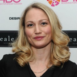 Sarah Wynter